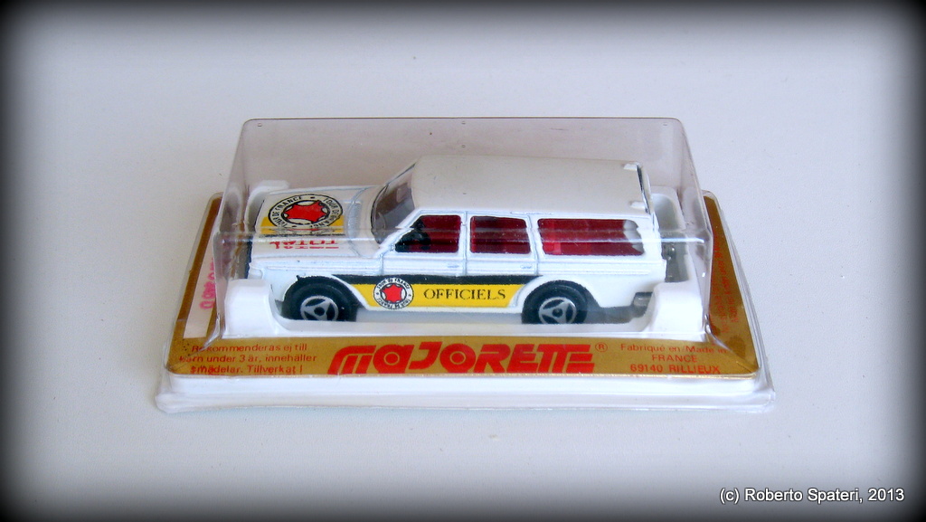 Majorette Volvo 245 D (n.220)